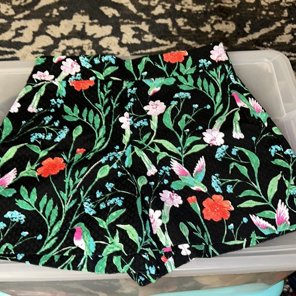 NEW! KATE SPADE ♠️ Size 4 JARDIN TILE JACQUARD Shorts Scenic Route - Picture 6 of 10